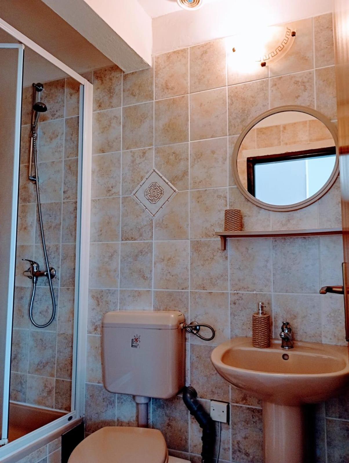 Rooms Helena Крк Екстер'єр фото